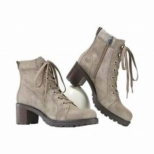 Vince Camuto Leather Lace-Up Ankle Boots Gaviana metallic